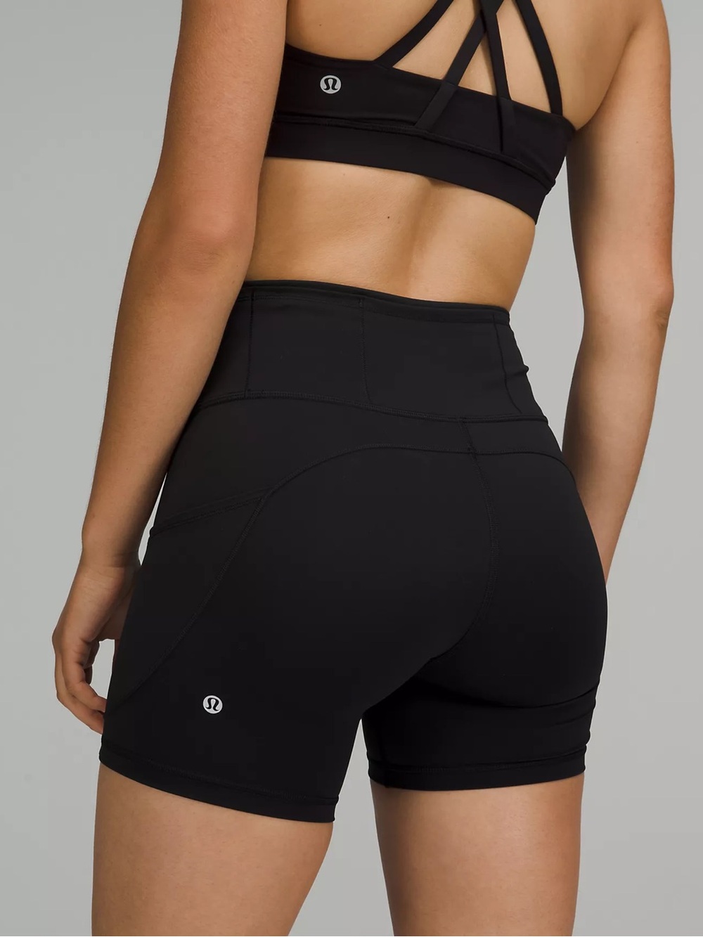 Lululemon Fast and Free High-Rise Short 6" Pockets Sz 6 Black